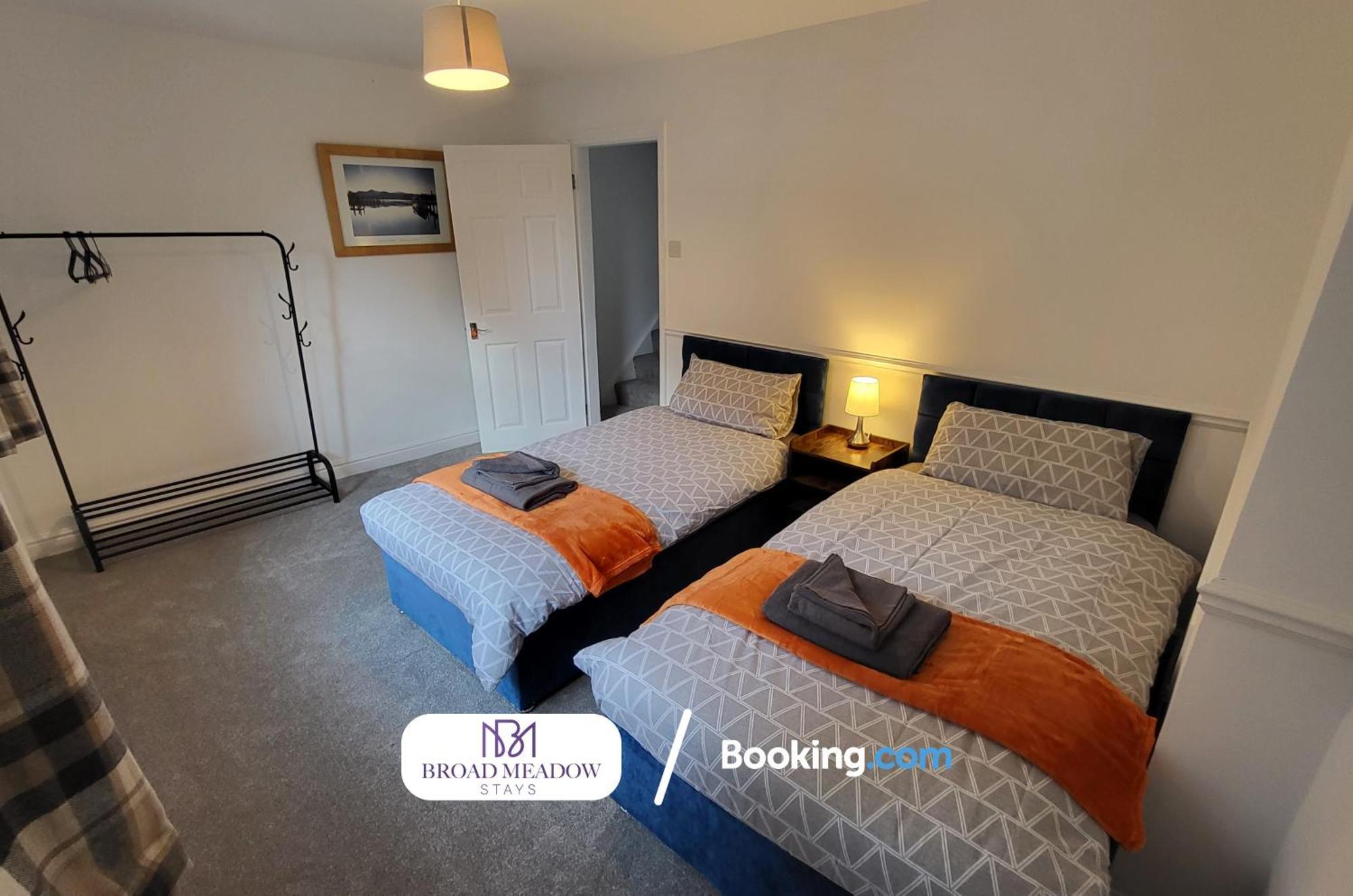 Last-Minute Offers L 3-Bed House By Broad Meadow Stays L Short Lets L Family, Business, Students L Lincoln L Parking Exterior foto